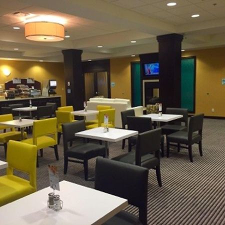 Holiday Inn Express Thunder Bay By Ihg Zewnętrze zdjęcie